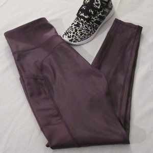 💜💜 TONE IT UP DARK PURPLE HIGH RISE HIGH SHINE LEGGINGS – SIZE M